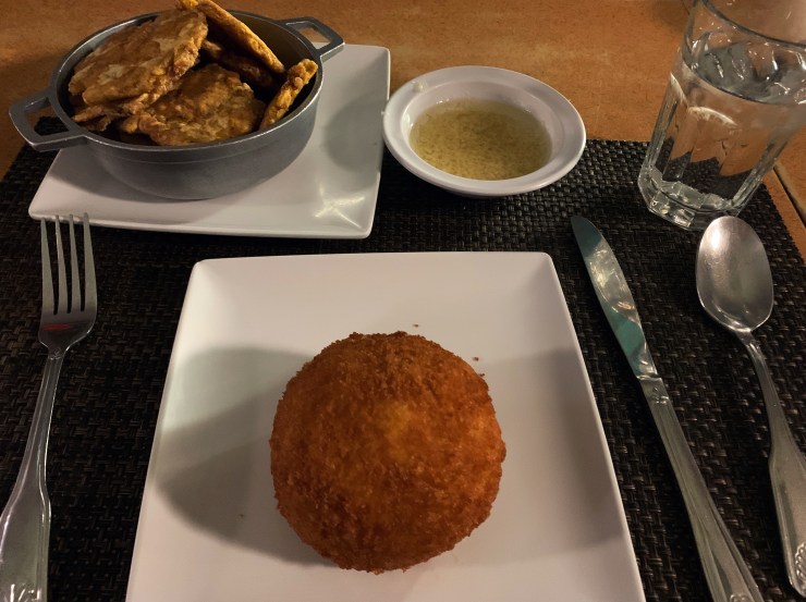 Papa Rellena and Tostones con Mojo